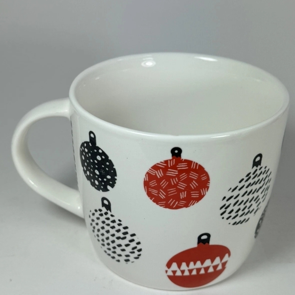 Starbucks 2016 Christmas Ornaments Huge Mug Wide Large Red Black Soup Cup 16.9Oz